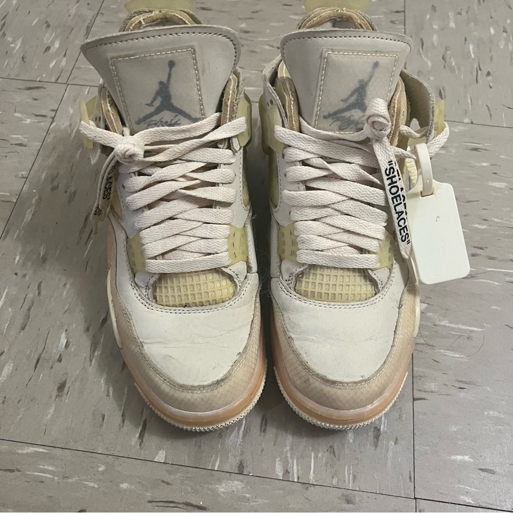 Women’s Jordan 4/ off-white